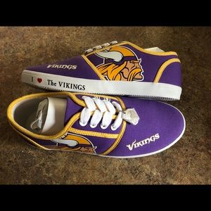 NFL licensed Minnesota Vikings tennis shoes 7.5